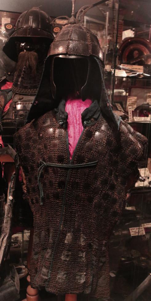 A Superb Suit of Original Antique Edo Period Tatami Kusari Samurai Armour Gusoku Mail and Plate Armour With Original Case. For a Samurai of the Asano Clan. Asano the Clan of the 47 Ronin