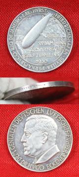 A Rare German Aerospace Zeppelin First Flight To South America, .835 Silver Medal, 1930 Made In Berlin