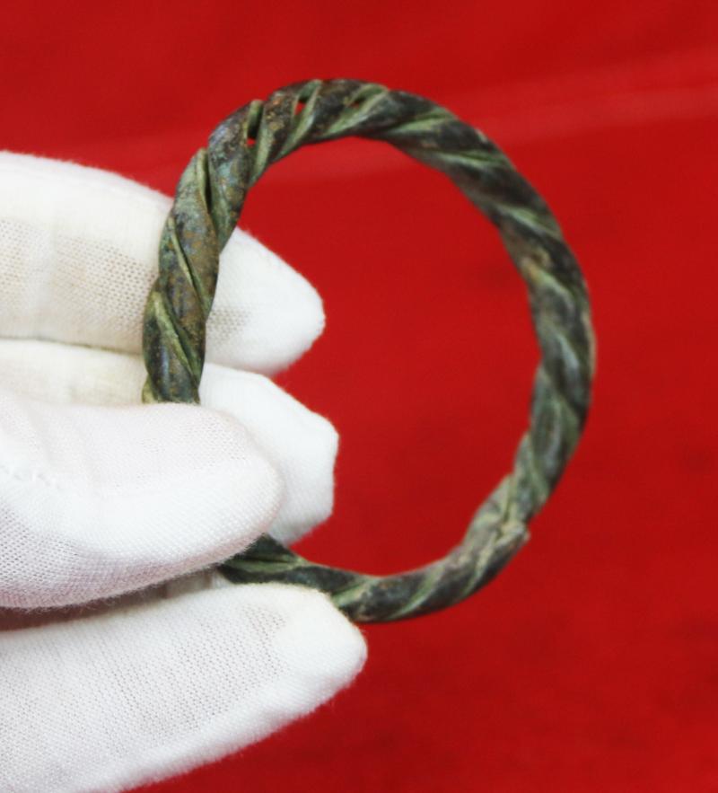 Torc Arm Rings The Lanes Armoury | An Original Viking Warrior's Bronze Torc Arm Ring ...