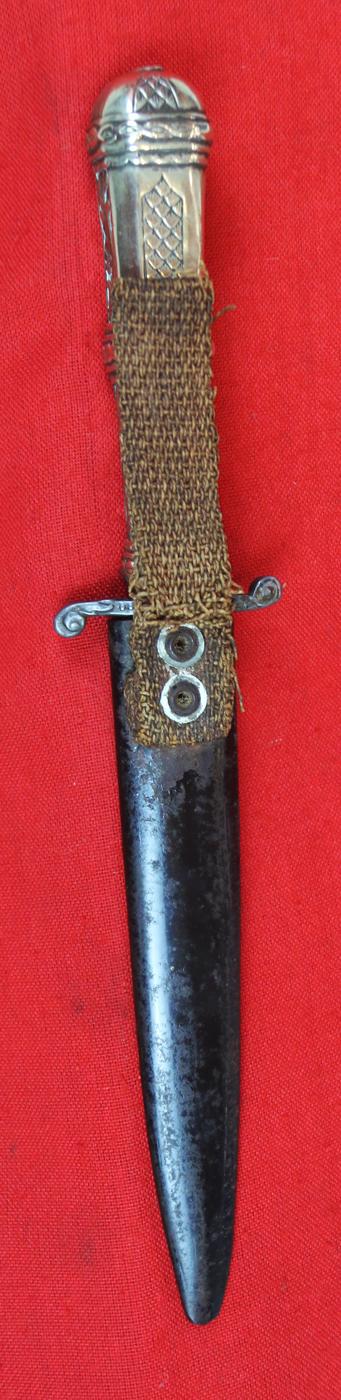 A Superb WW1 German Officer's Trench Dagger Close Combat Fighting Knife