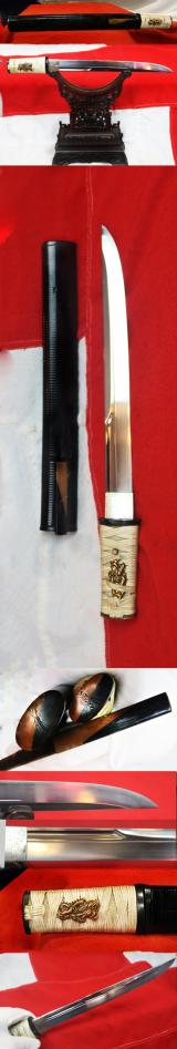 A Shinto Aikuchi Tanto, Unokubi-Zukuri With Hi Blade & Stunning Bi-Colour Shakudo Fittings Katakiri-bori Carving, on Migaki-ji  of Insects, a Cricket a Hornet and a Praying Mantis