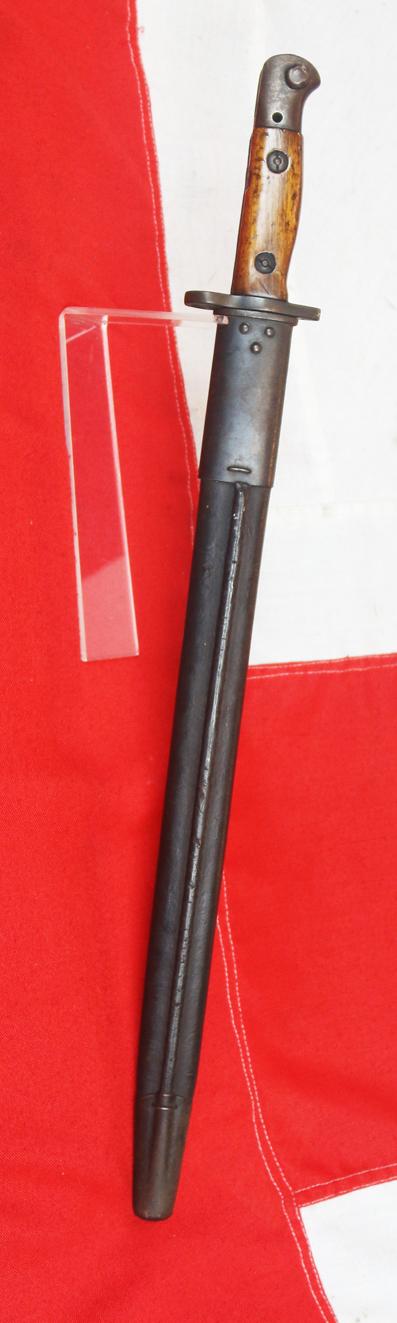 A WW1 British Army Standard Issue SMLE Enfield .303 MK3 Rifle Sword Bayonet, by Sanderson. Used In Combat Service in WW1 and WW2