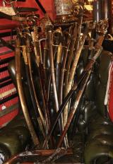 Antique Swords. Old Swords, All Forms of Antique Swords From All  Nations And Eras. Samurai Swords From All Eras.