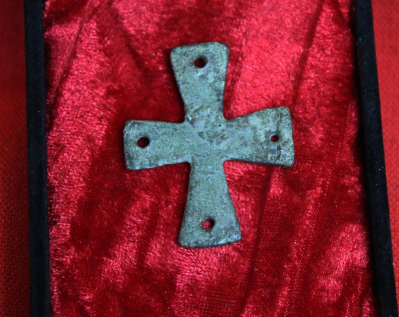 Original, & Beautiful 11th to 12th Century Bronze Knights Templar Christian Pectoral Cross Patee {Formee}