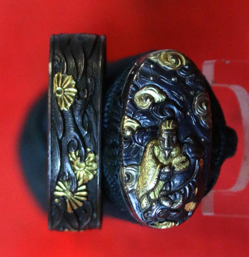 Beautiful Koto Wakazashi, 16th Century, Soten School Fuchgashira, Goto Shishi Lion Dog Kozuka, Silver Urushi Aoi Leaf Lacquer Decor Saya,  Hira-zogan Tetsu Shinto Tsuba Inlaid With Kinko Weeping Willow