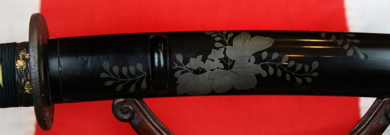 Beautiful Koto Wakazashi, 16th Century, Soten School Fuchgashira, Goto Shishi Lion Dog Kozuka, Silver Urushi Aoi Leaf Lacquer Decor Saya,  Hira-zogan Tetsu Shinto Tsuba Inlaid With Kinko Weeping Willow