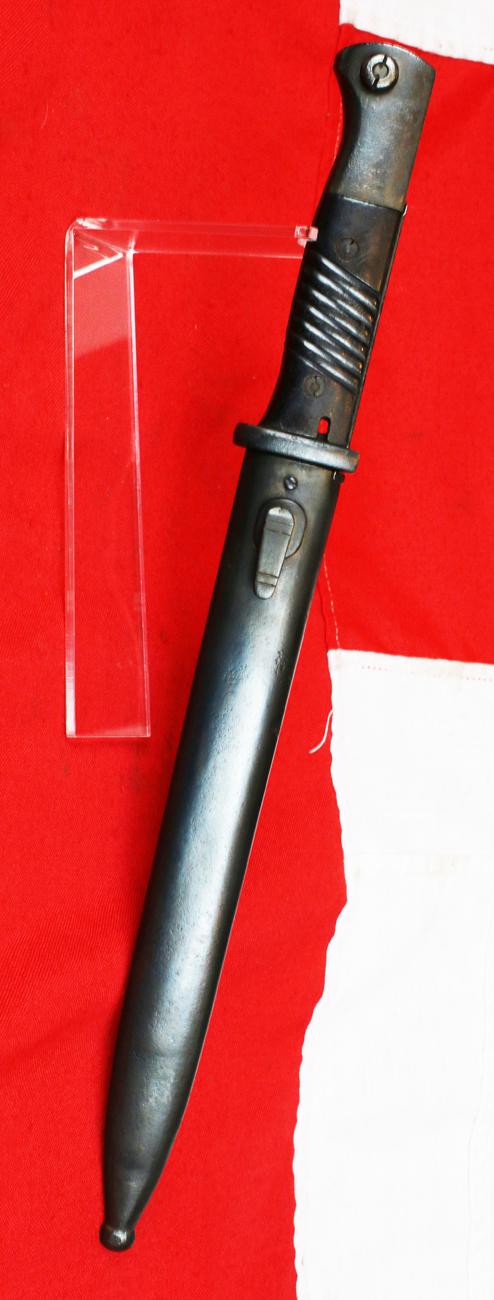 A Good German Third Reich Issue Karabinier Kurz Mauser K98k Seitengewehr 84/98. German Kar98k Rifle Bayonet. Fully Blued Finish