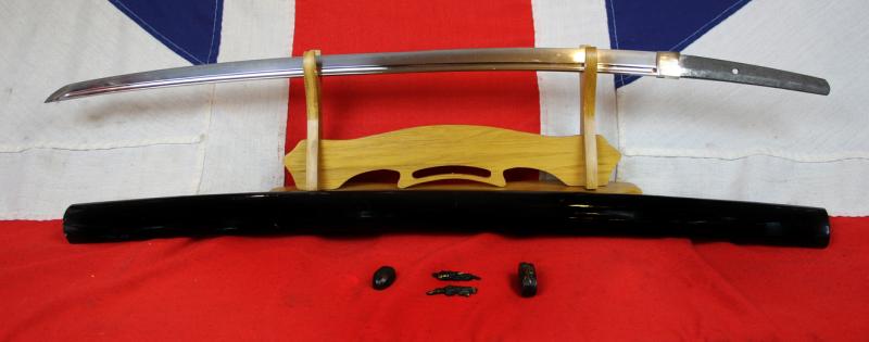 A Stunning, Early, Signed Munemitsu, Bizen School Koto Blade Katana With Hi Circa 1480. A Most Beautiful And Elegant Ancient Samurai Sword By a Master Smith Of the 15th Century