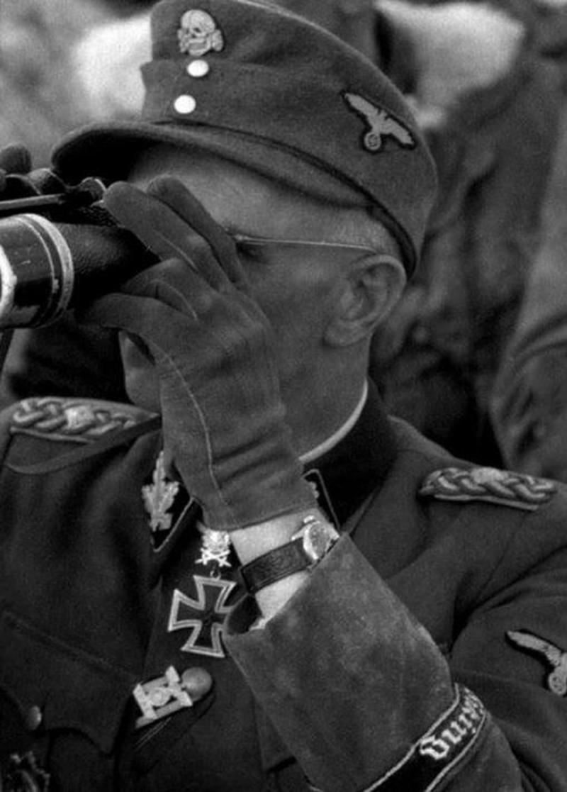 A Super and Intriguing WW2 German, Third Reich, Military, Surveillance Officer's Wrist Watch, Stamped, DI H, Deutsches Inteligenz {or Italienisch For Afrika Korps} Heer. Made For The German Armed Forces By Helvetia Swiss Watch Co. Good Working Order