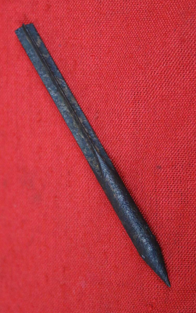 A Very Good WW1 Aerial Flechette Dart, Probably An RFC (Royal Flying Corps) ‘Bristol’ Pattern. A Superb Original Artefact of WW1 Aeronautical Warfare History