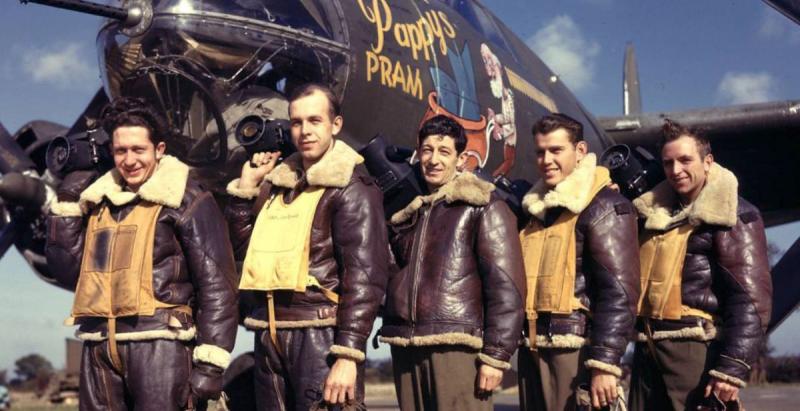 A Superb Piece Of WW2 British Aeronautical History, and An Absolute Beauty. An Original, 1940's B3 WW2 USAAF Pilots Sheerling Jacket. Perry Sportswear Co of Newburgh New York Contract. In Super, Wearable Condition