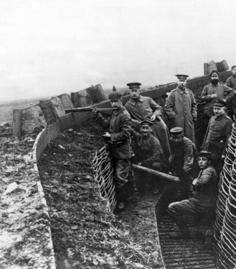A Fabulous, Imperial German WW1, Steel, Folding Sniper Shield. Western Front Recovery In Great Surviving Condition.