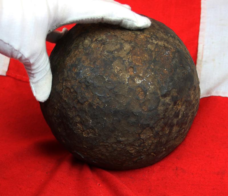 English Civil War Heavy Siege Gun, a 'Whole' Cannon of 7 inches. Ball 50lbs x 7 Inches. Recovered from the Siege of Chester Castle Site