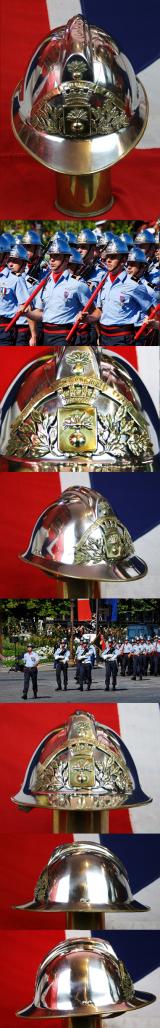 Antique Sapeurs Pompiers French Firefighter Helmet Brass and Nickel Plated, with Original Liner and Chin Strap In Excellent Condition. Early 20th Century Issue