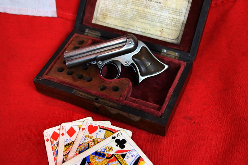 A Simply Superb. Antique, Wild West, Original .32 rimfire Remington Elliot 1860-61 patent, Cased Four-Barrelled Derringer Pistol. As Good, If Not Better, Than Any to Be Currently Seen In American Wild West Museums. Cased by T Underhill of Manchester
