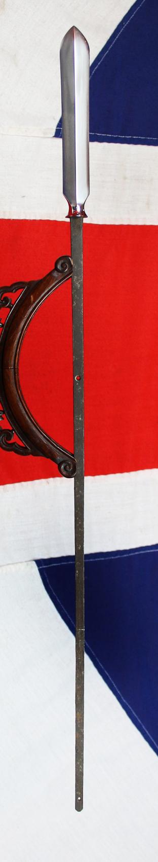 A Superb 17th Century Shinto Ryo Shinogi Yari Samurai Spear Head From the Roald Knutsen Collection. In Superb Condition With Impressive Nie-Deki (沸出来) {Martinzite Crystals} That Appear In The Rapid Quenching