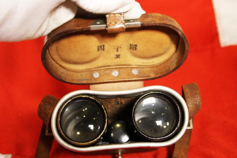 Original Japanese WWII Type 93 Non-Commissioned Officer 4x10 Binoculars, with JES ねぢ Mark, Nippon Kōgyō Kikaku, in Original Leather Case & Strap, And His NCO's Service Uniform Twin Piece Interlocking Belt Buckle