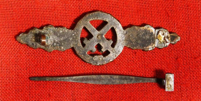 Most Rare, WW2 Issue, Frontflugspange für Schlachtflieger. The Luftwaffe Squadron Clasp for Air-to-Ground Support Pilots. Established by Reichmarshal Hermann Göring in 1944